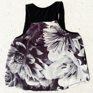 American Eagle Outfitters Tank Crop Top Women’s XS Floral Happy Hour
